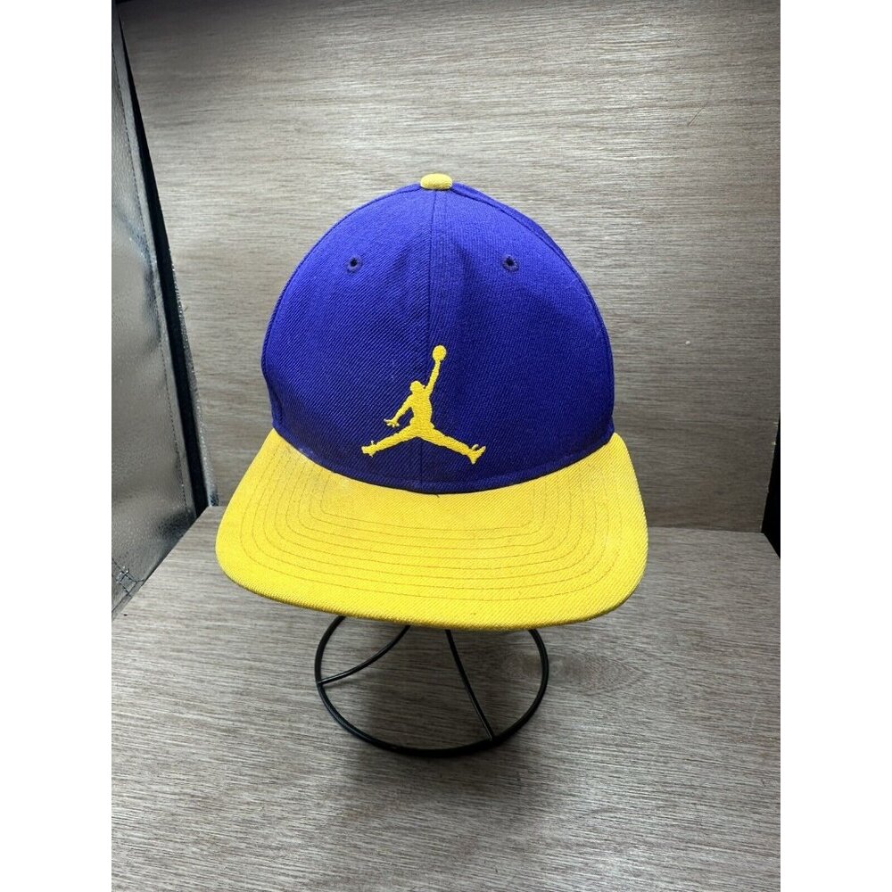 Air Jordan True Hat Men  Los Angeles Lakers Jumpman Snap Back Cap Kobe Byrant